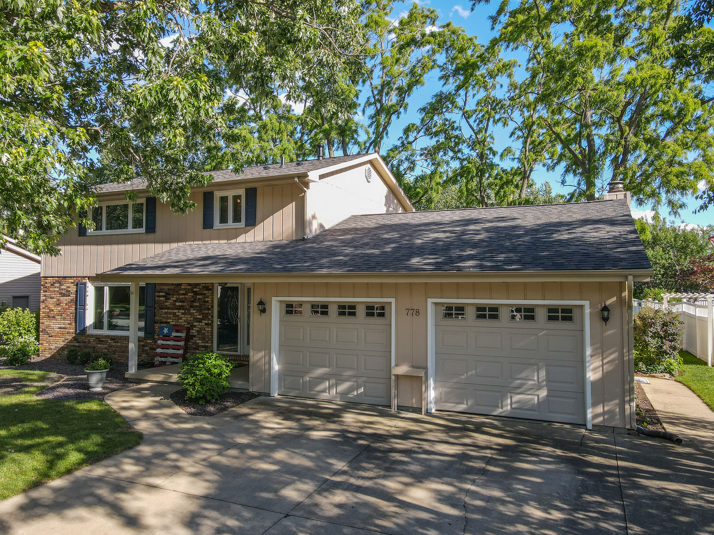 778 Woodstock Lane