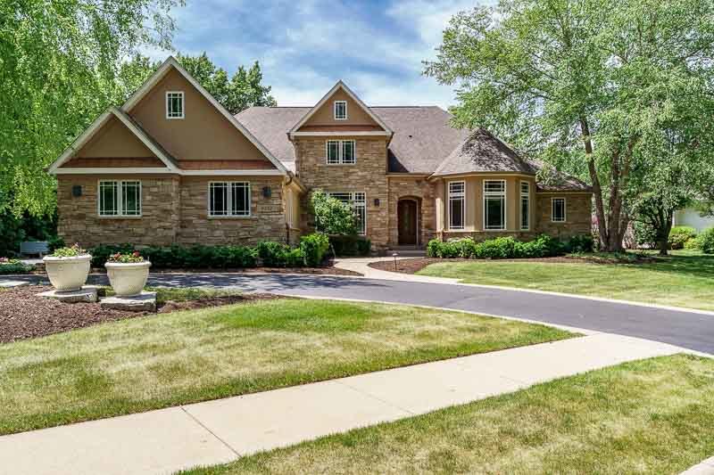 5352 WOODLAND POND Lane