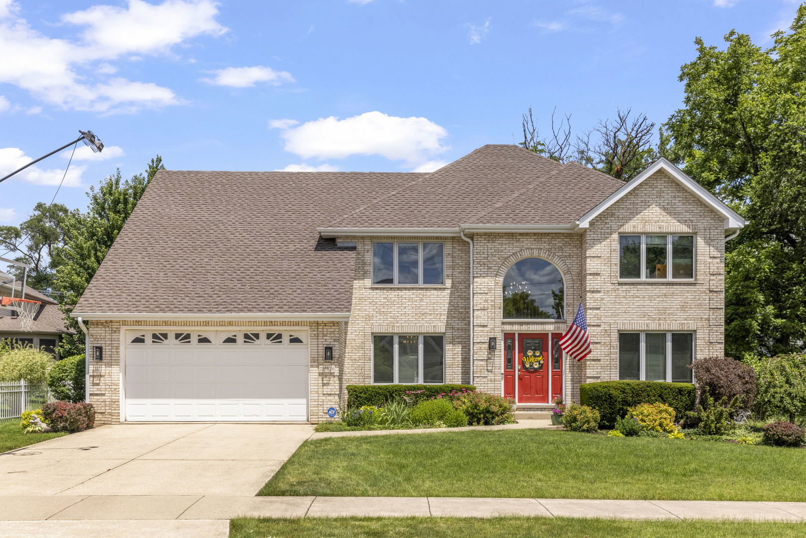 22W126 Glenrise Court