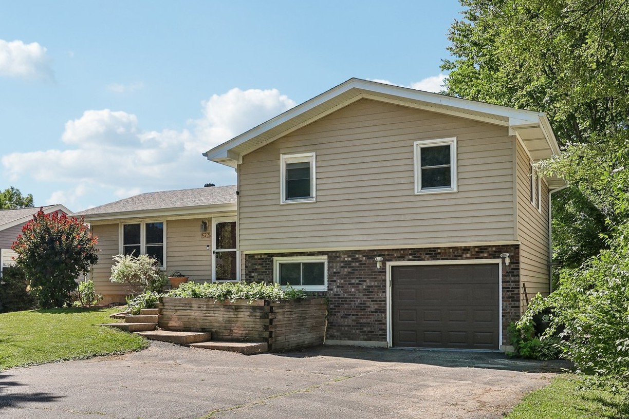 523 Maplewood Drive