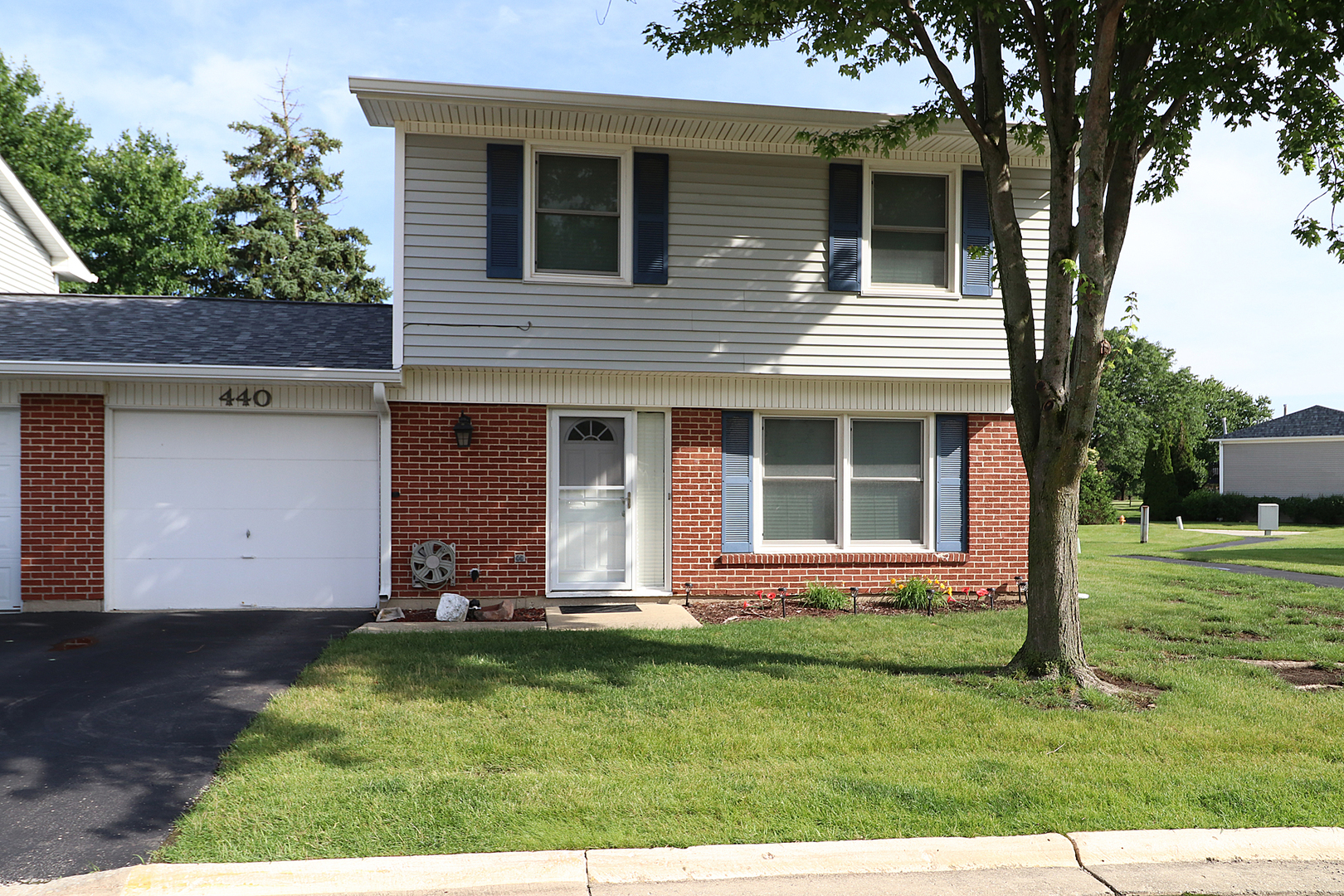 440 Wright Court