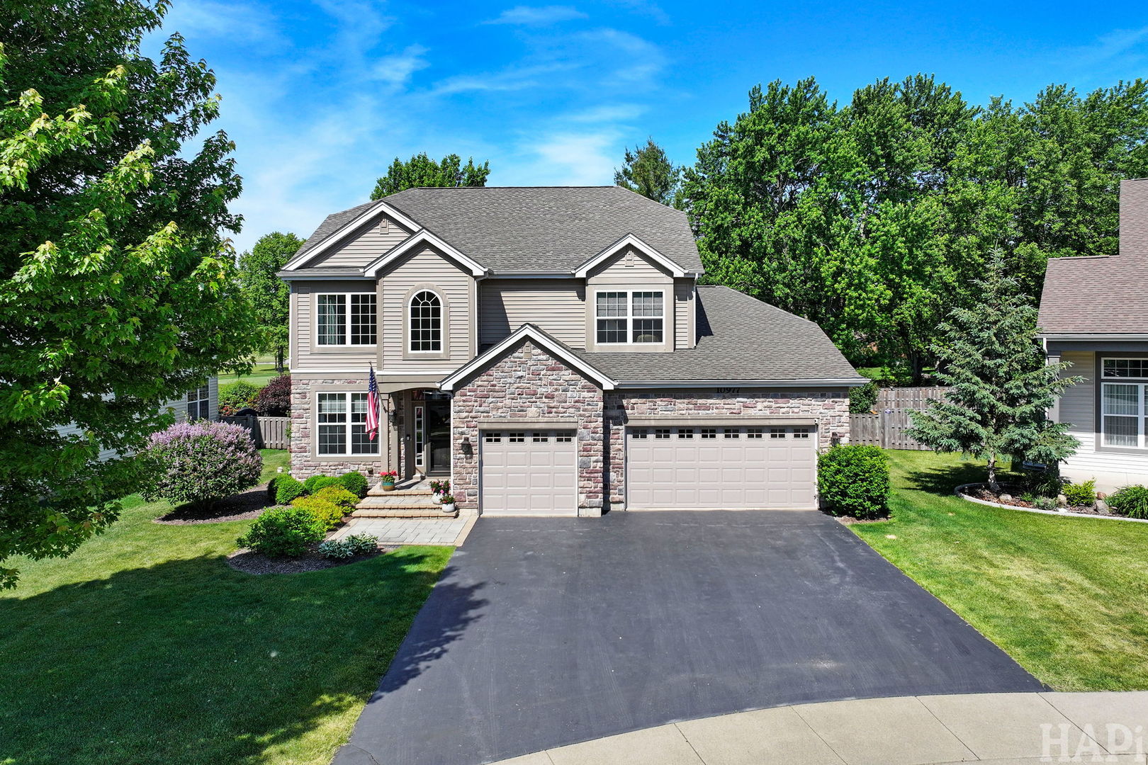 10977 Greywall Lane