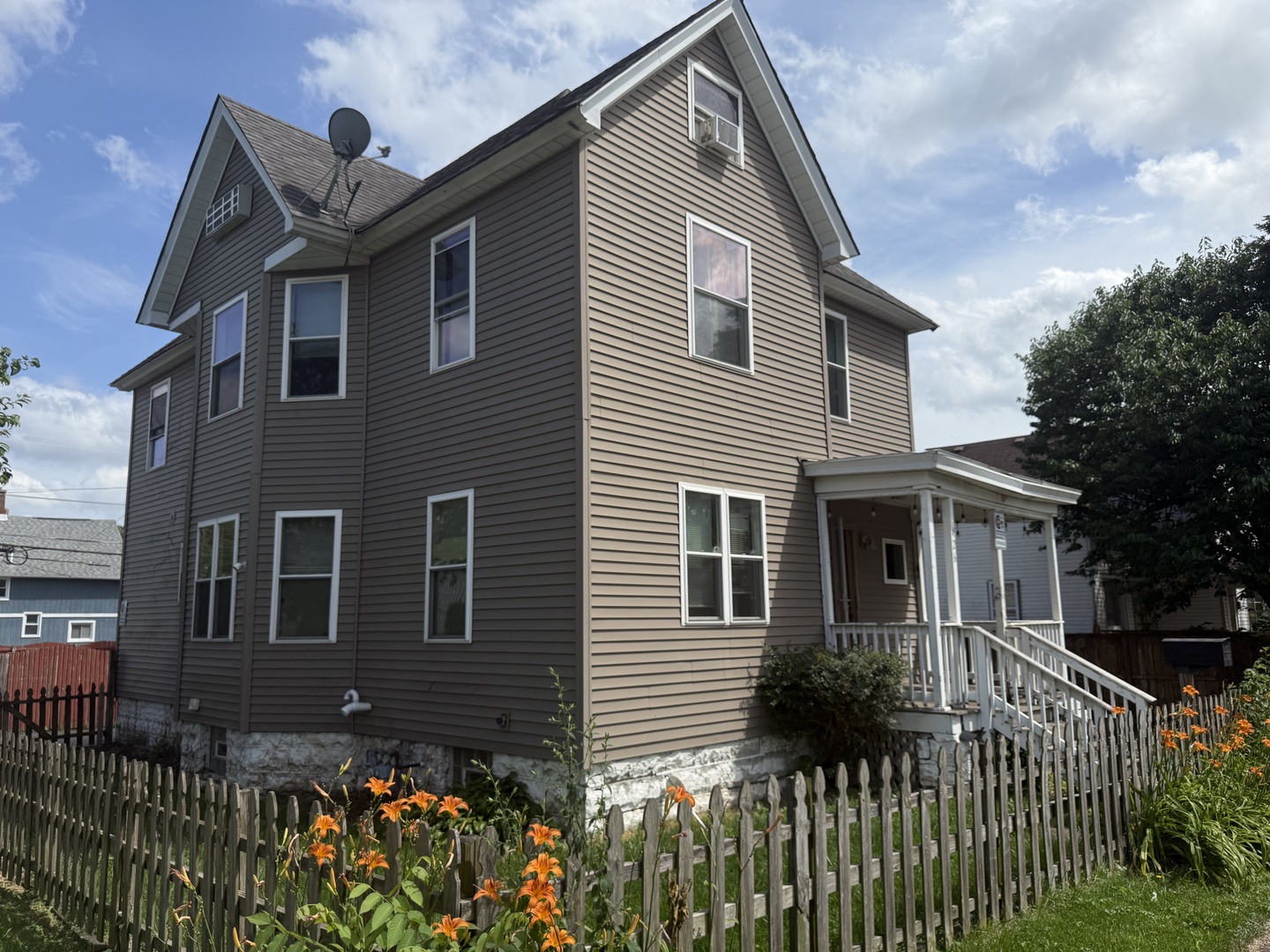 426 Hickory Street