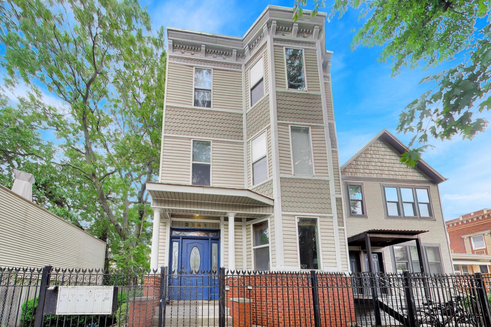 2141 Point Street