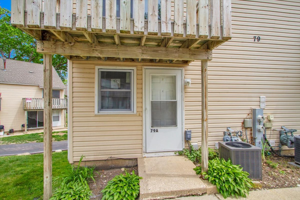 79 Maude Avenue