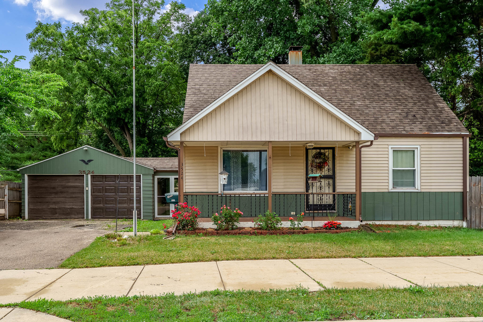 3524 Main Street