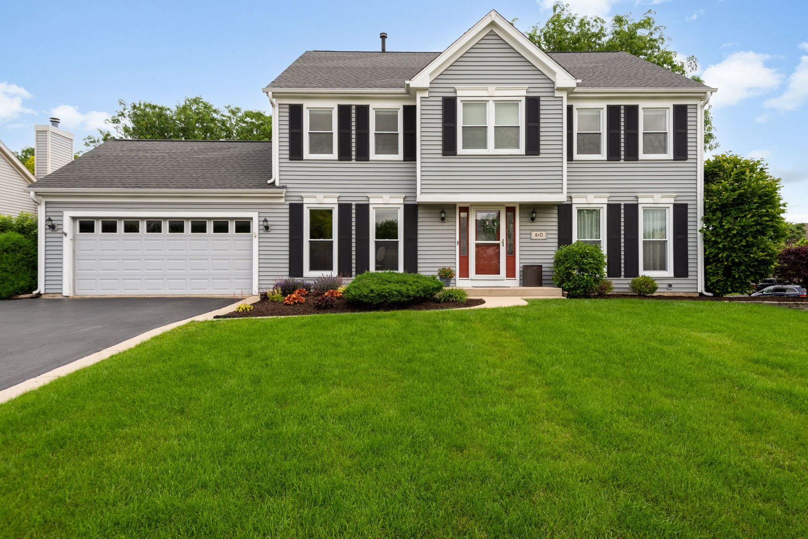 610 Fontana Place