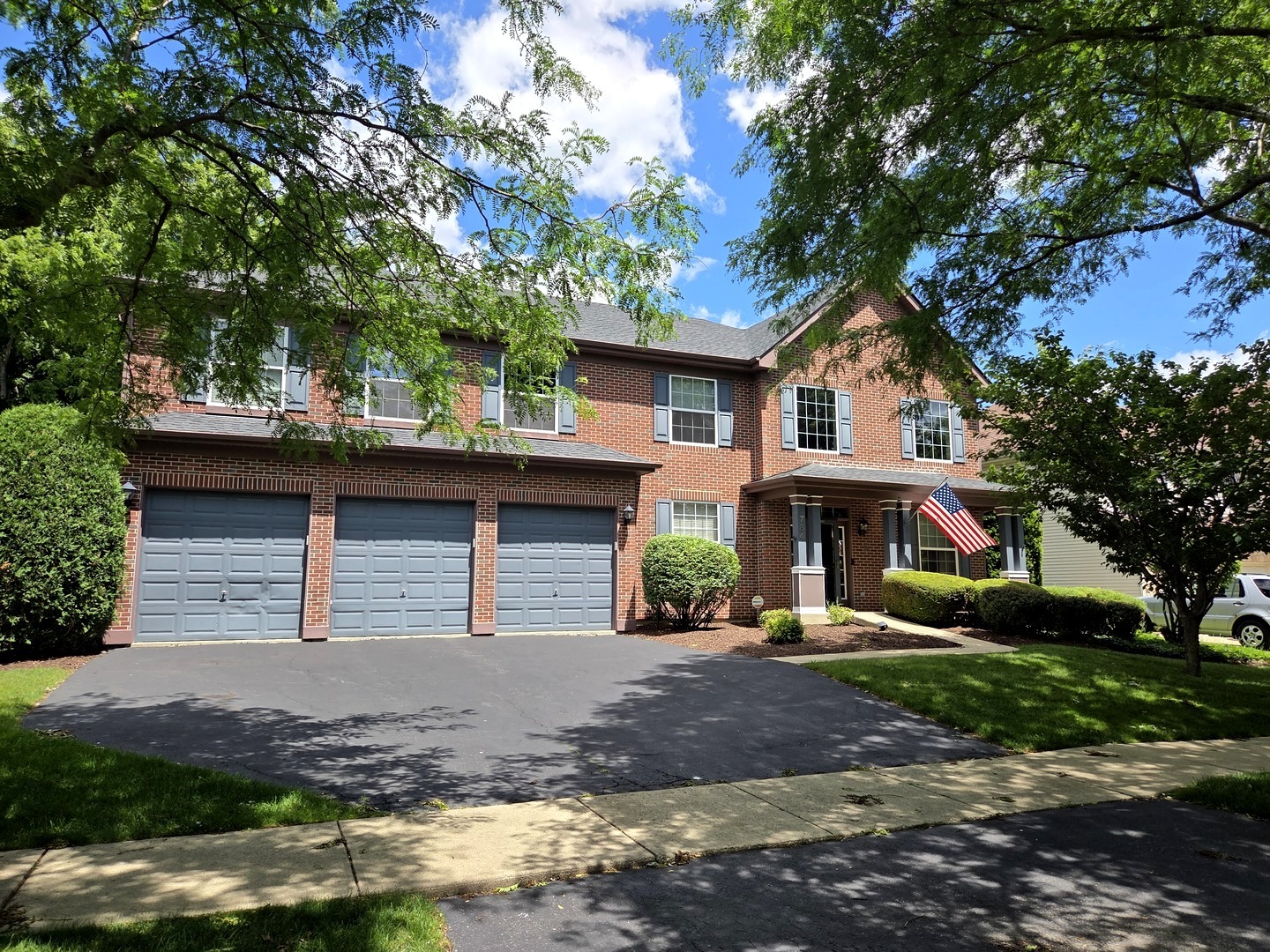 784 Lindsey Lane