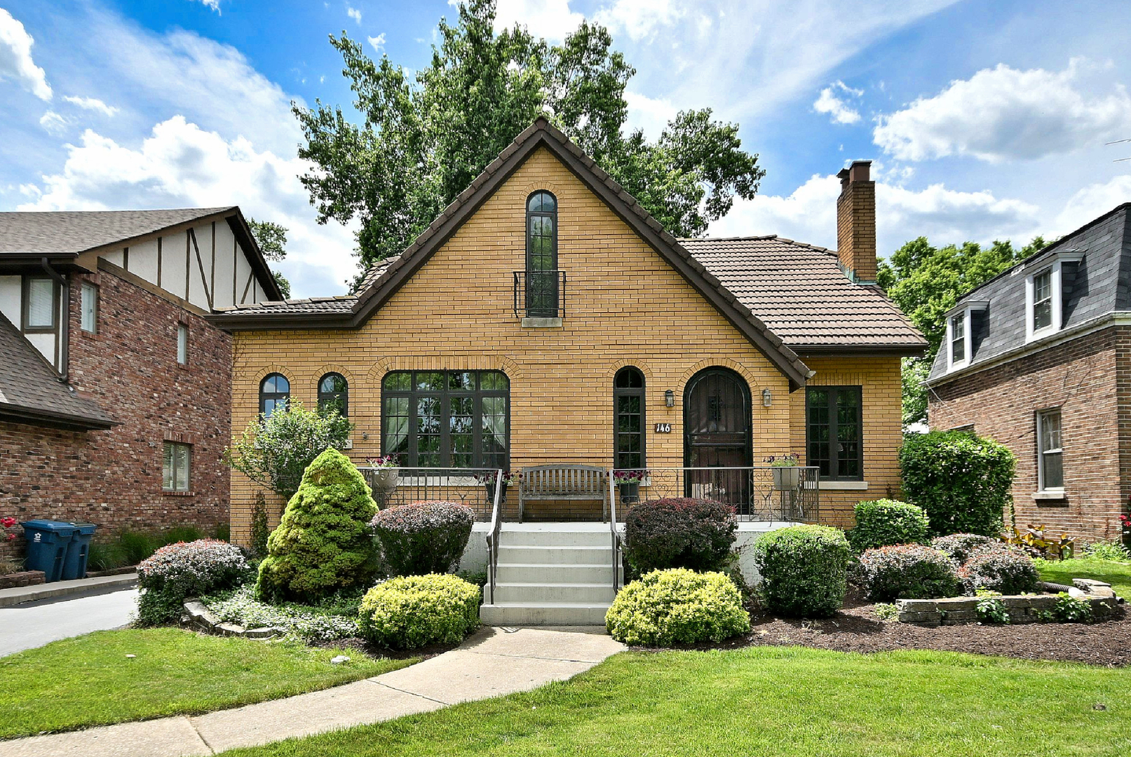 146 Poplar Avenue