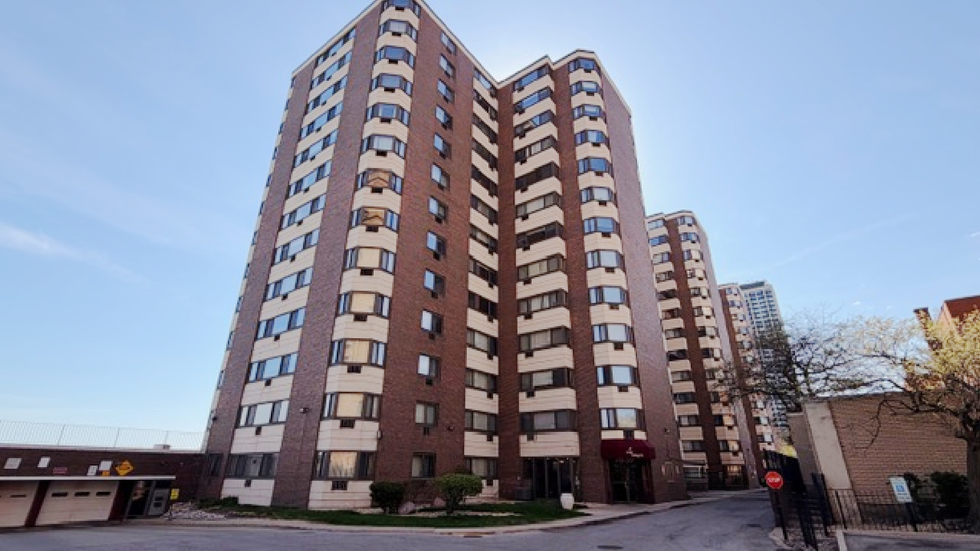7337 South Shore Drive