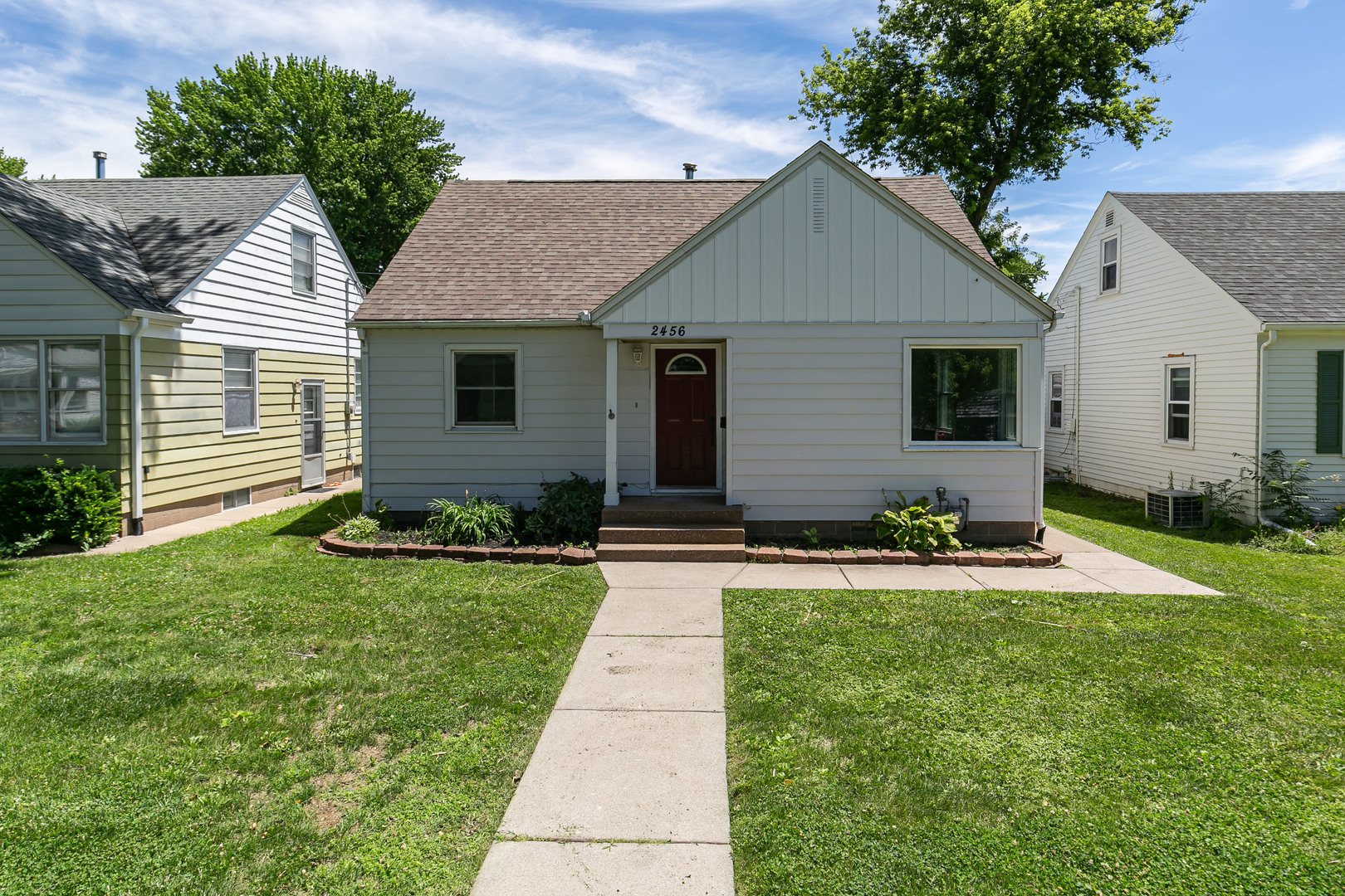 2456 32ND Street