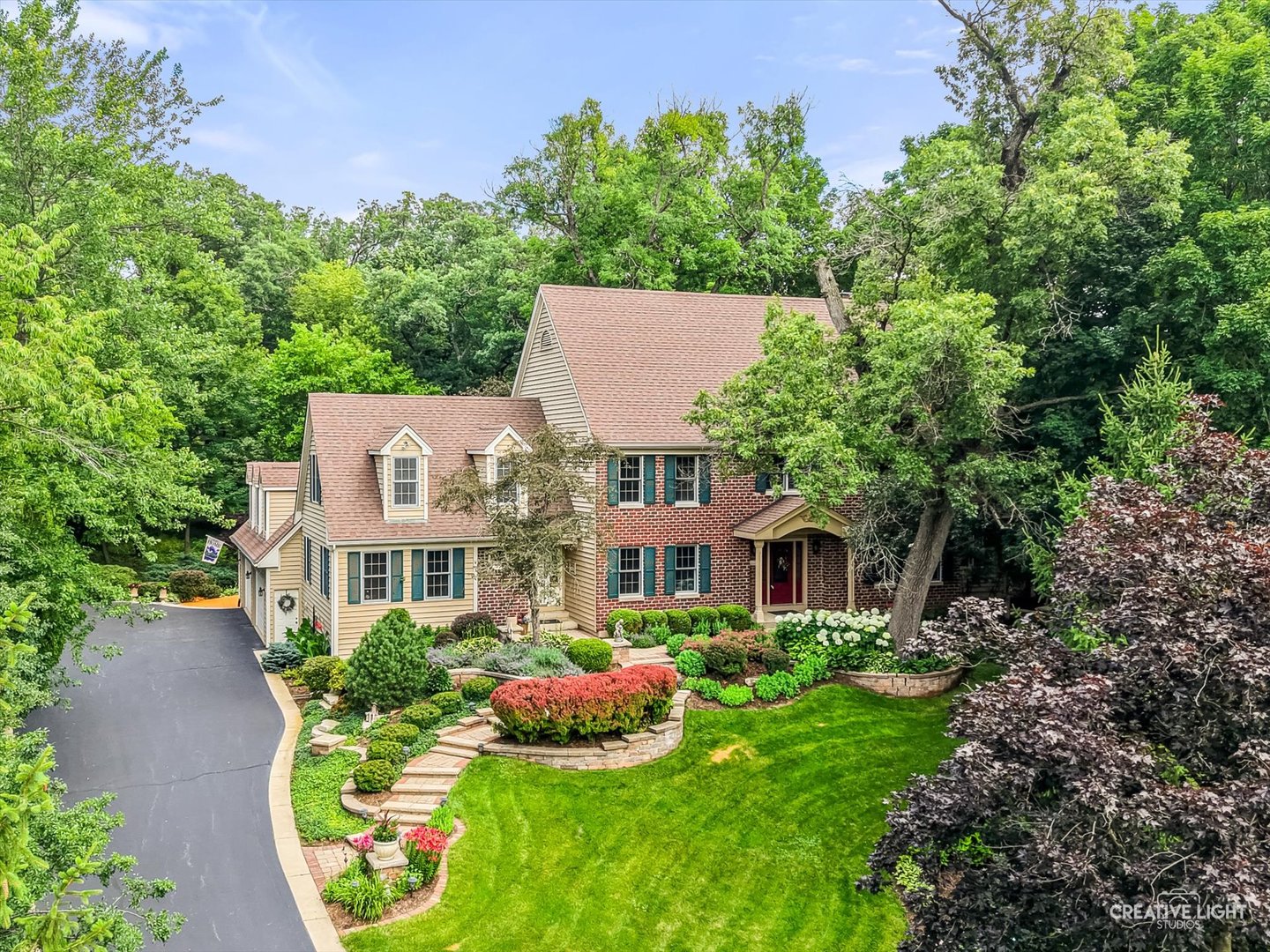 42W264 Hidden Springs Drive