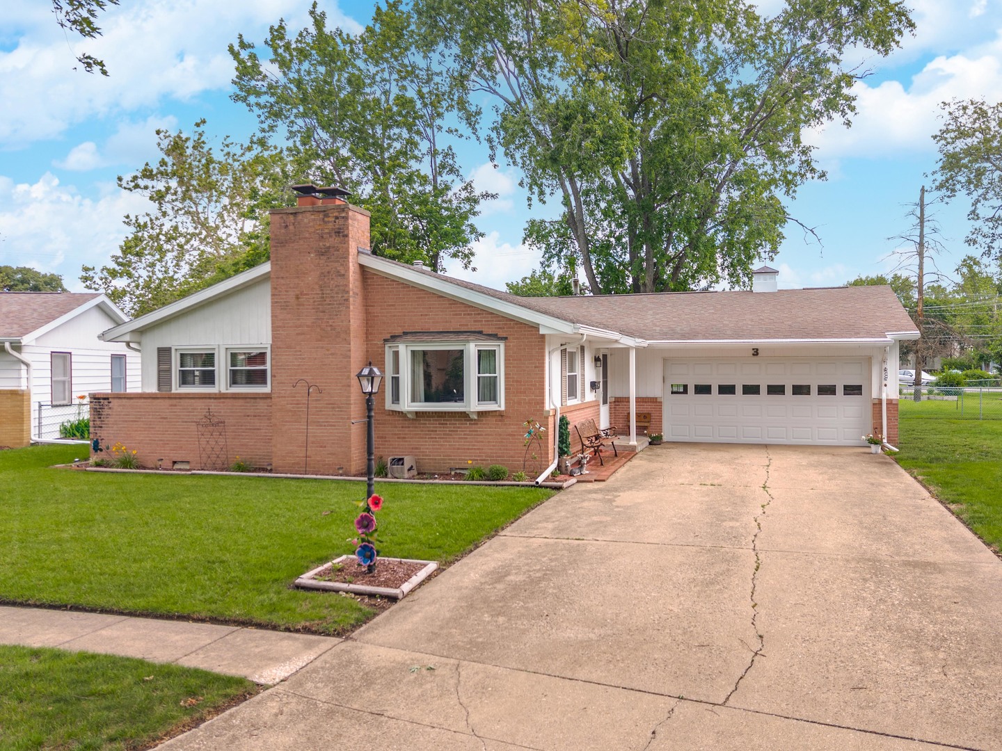 3 Manor Drive