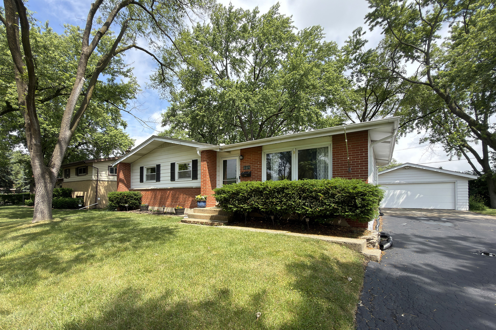 604 Cedar Lane