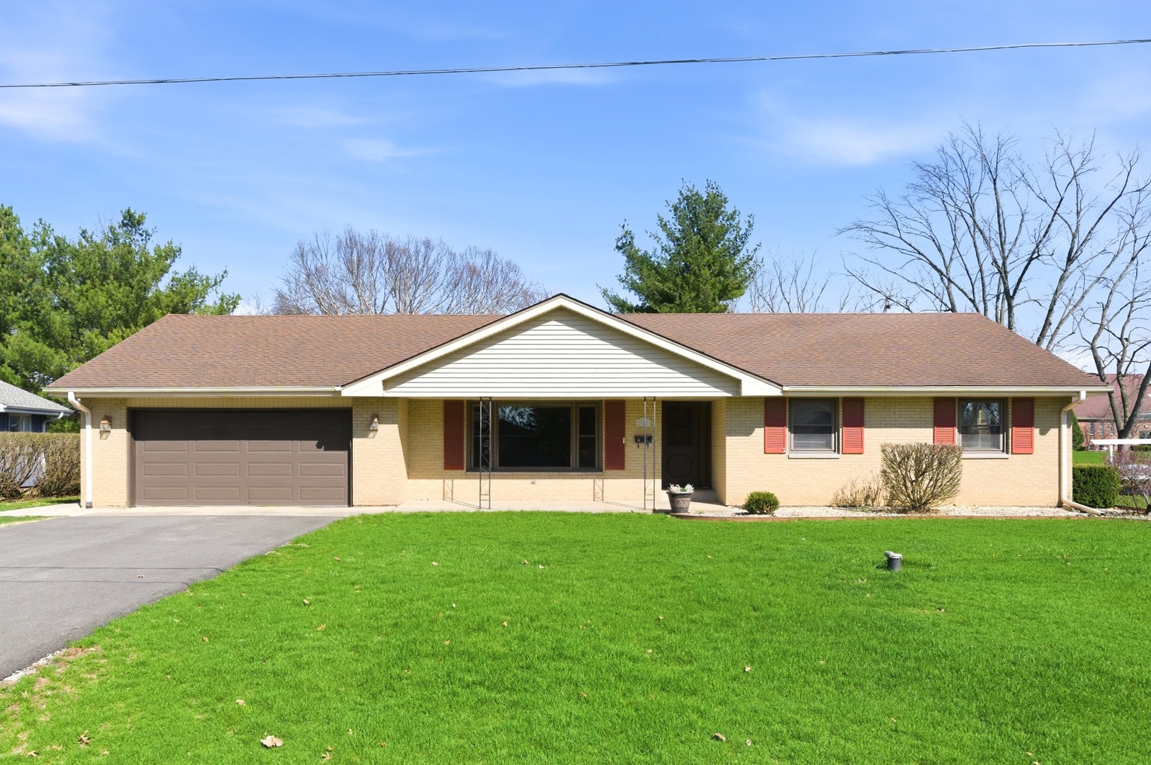 14 Knollwood Place