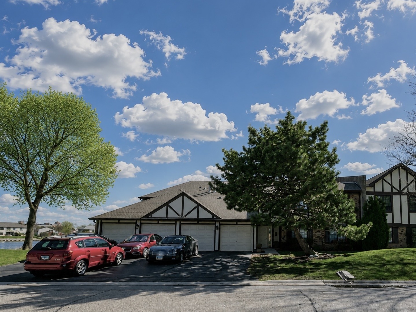 1956 Hidden Creek Circle