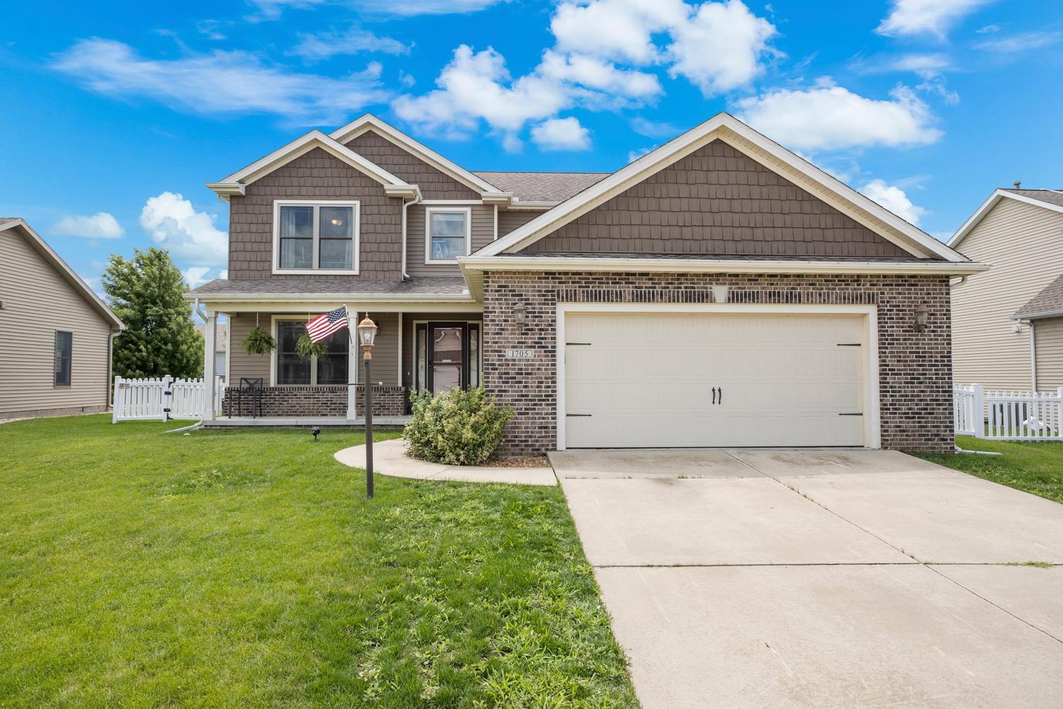 1705 OLIGER Drive