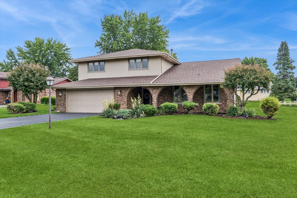 350 Essex Lane