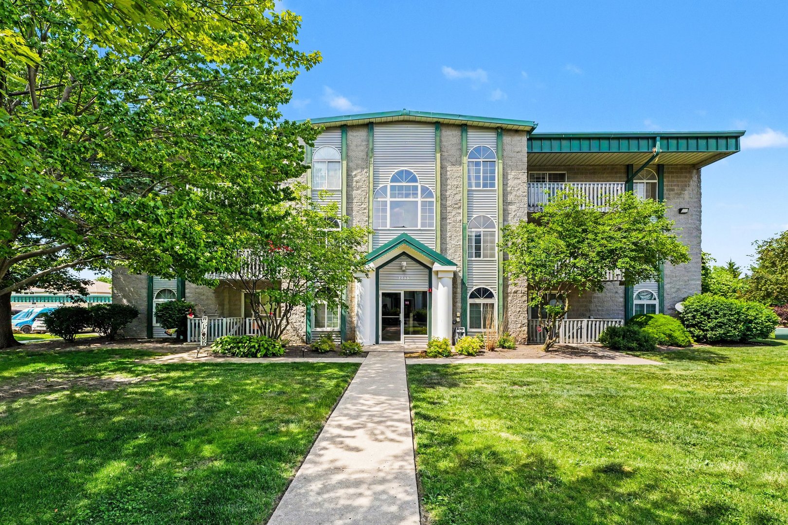 2899 Heritage Drive