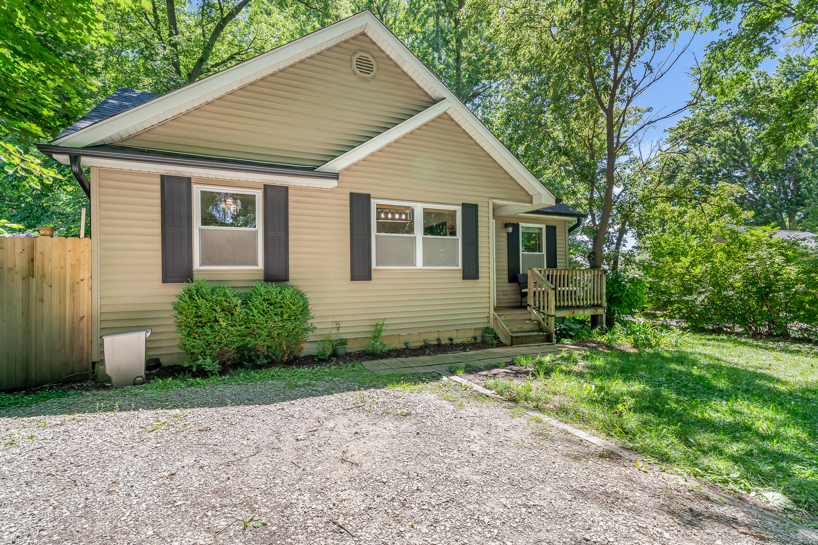 926 Cedar Road