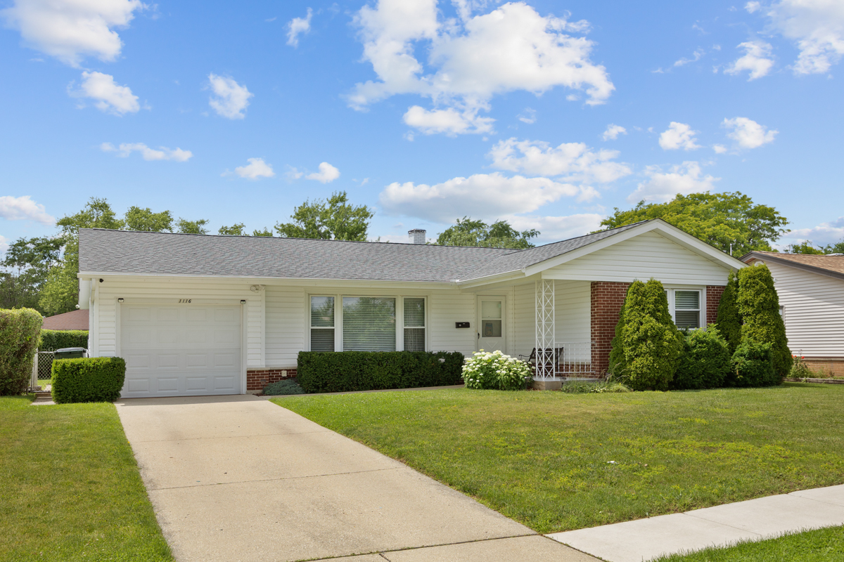 1116 Maple Lane
