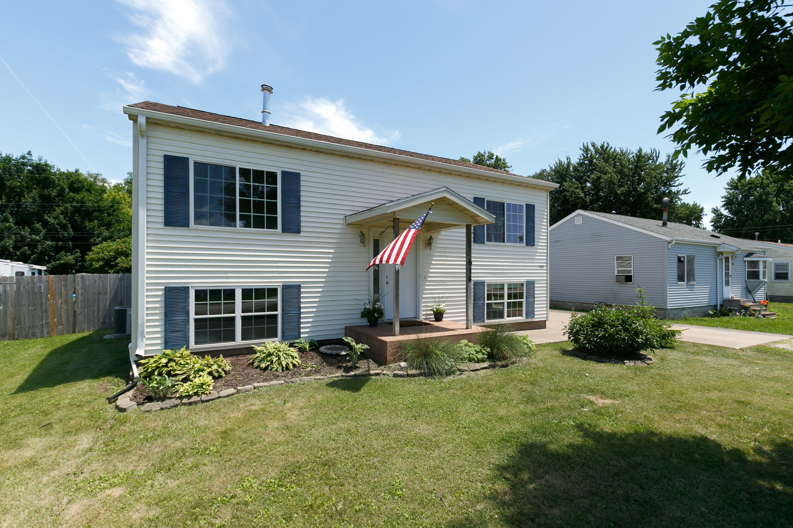 614 6TH Street