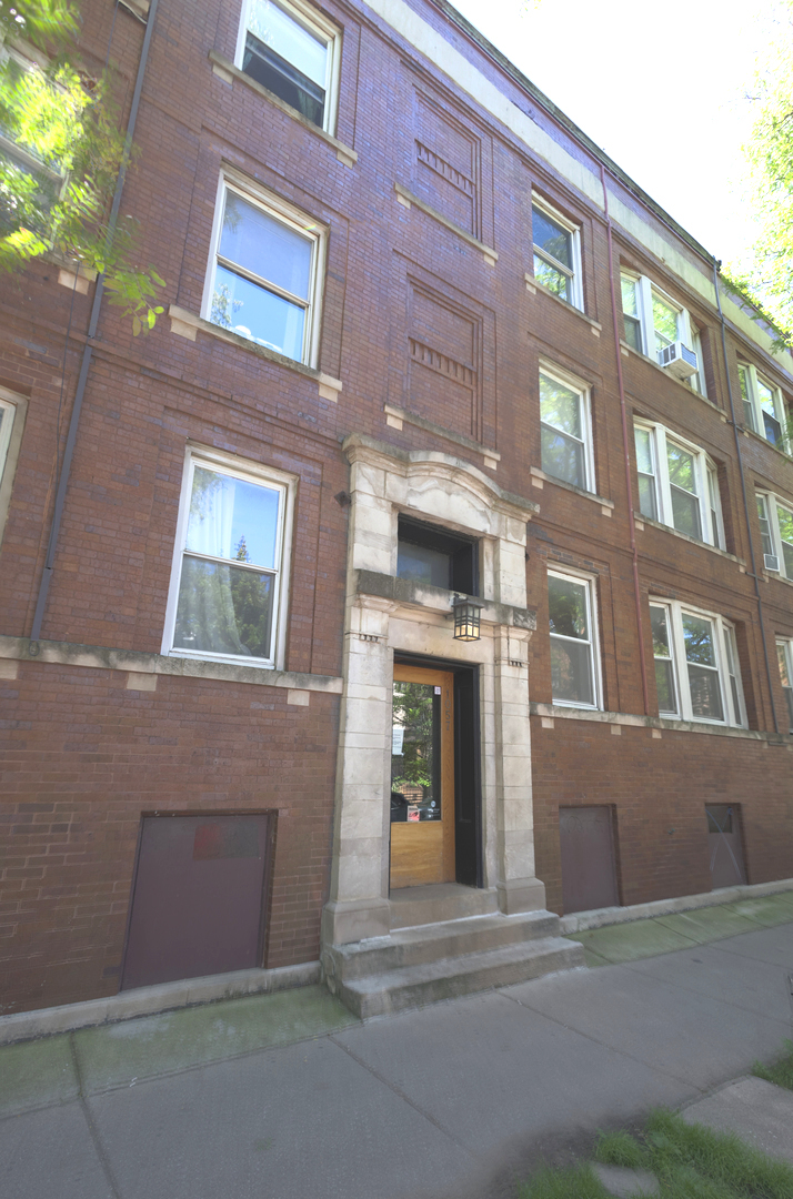 1057 Berwyn Avenue