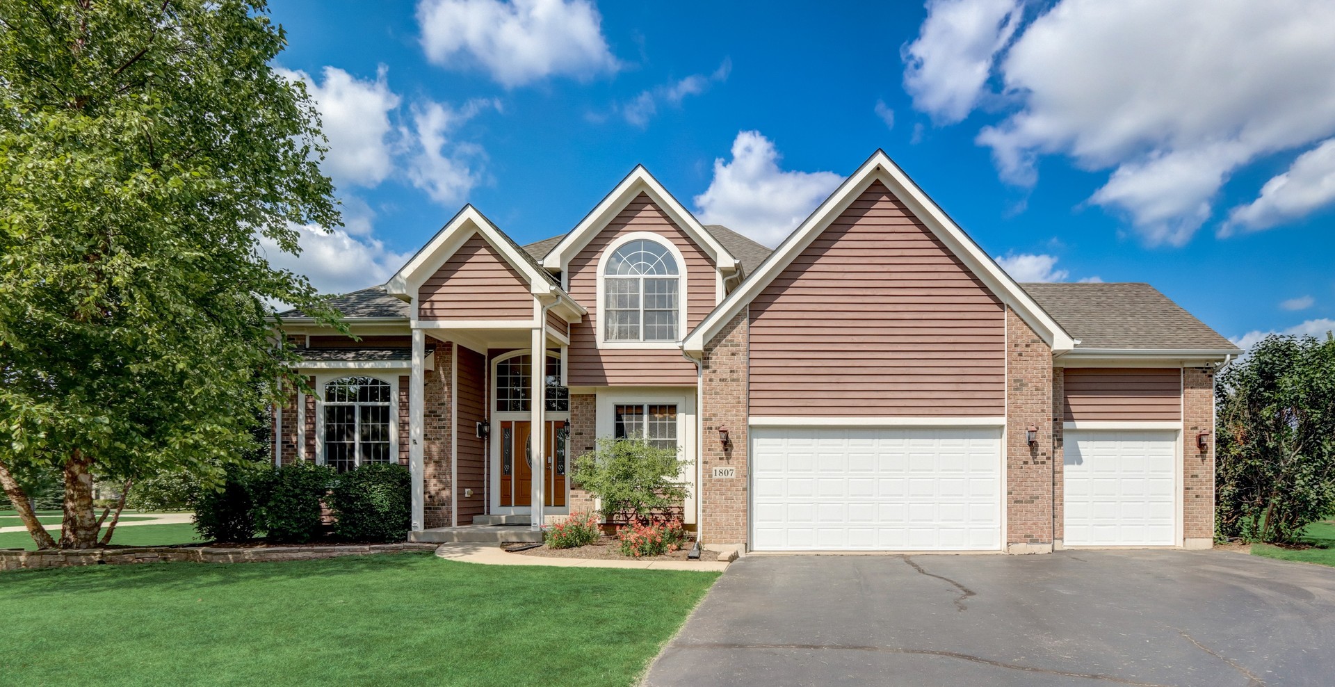 1807 Ballina Lane