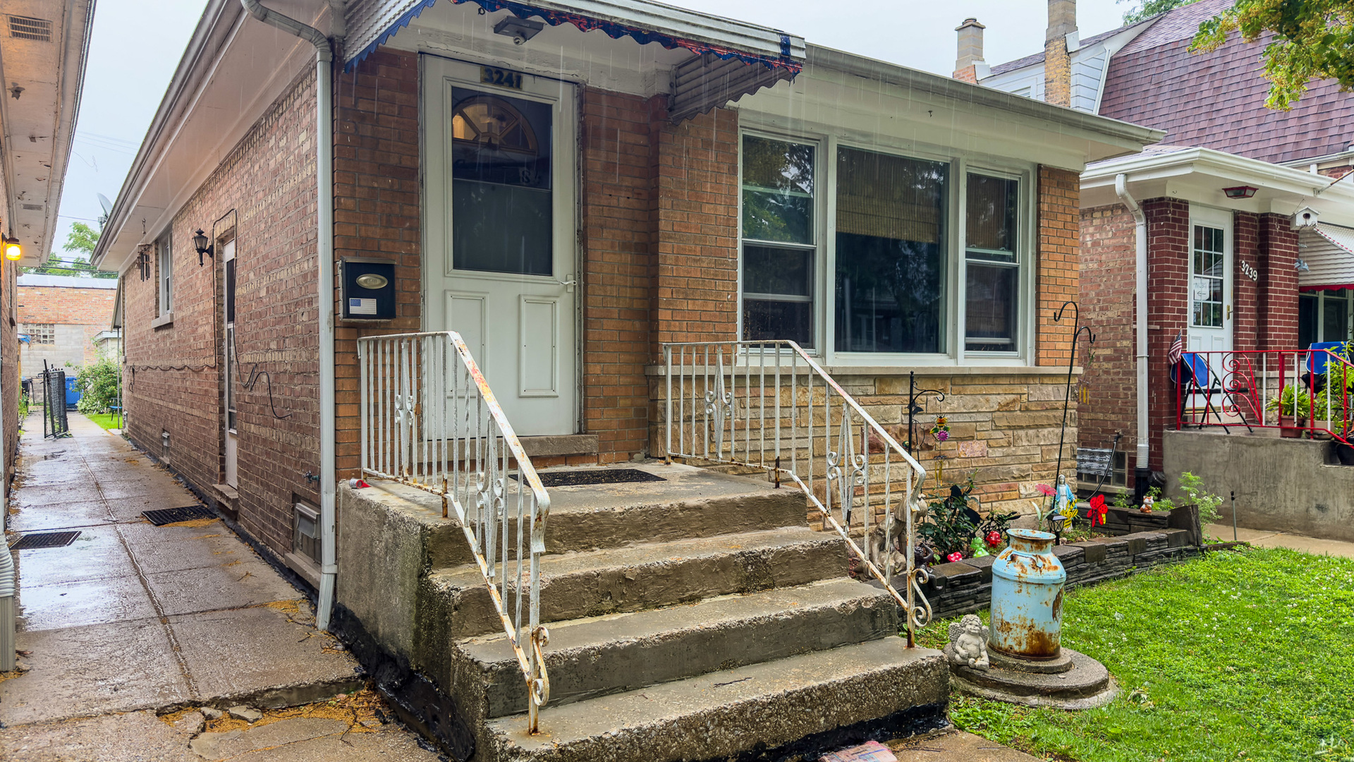 3241 Kostner Avenue
