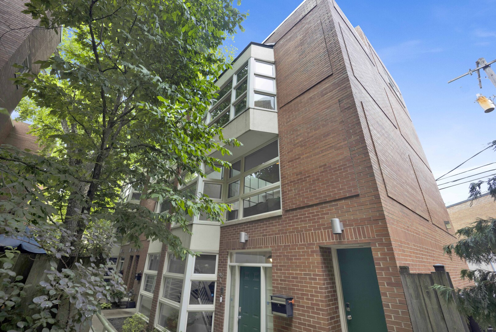 1967 MAUD Avenue
