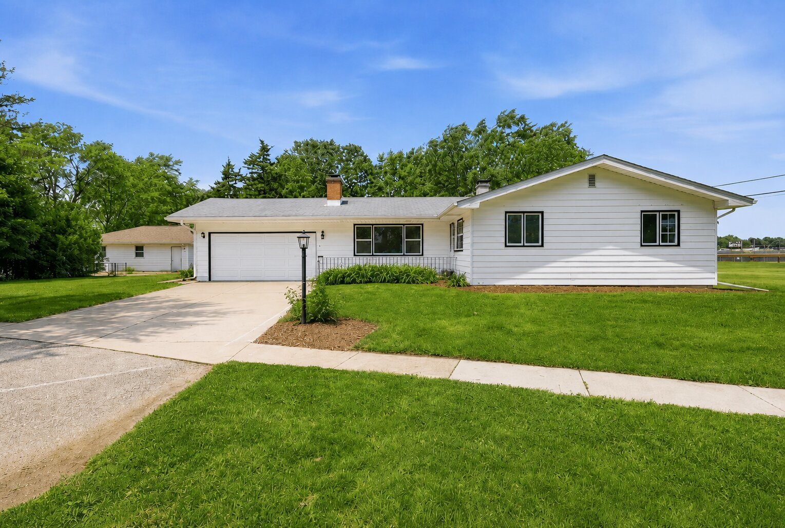 70 Mary Ln Court