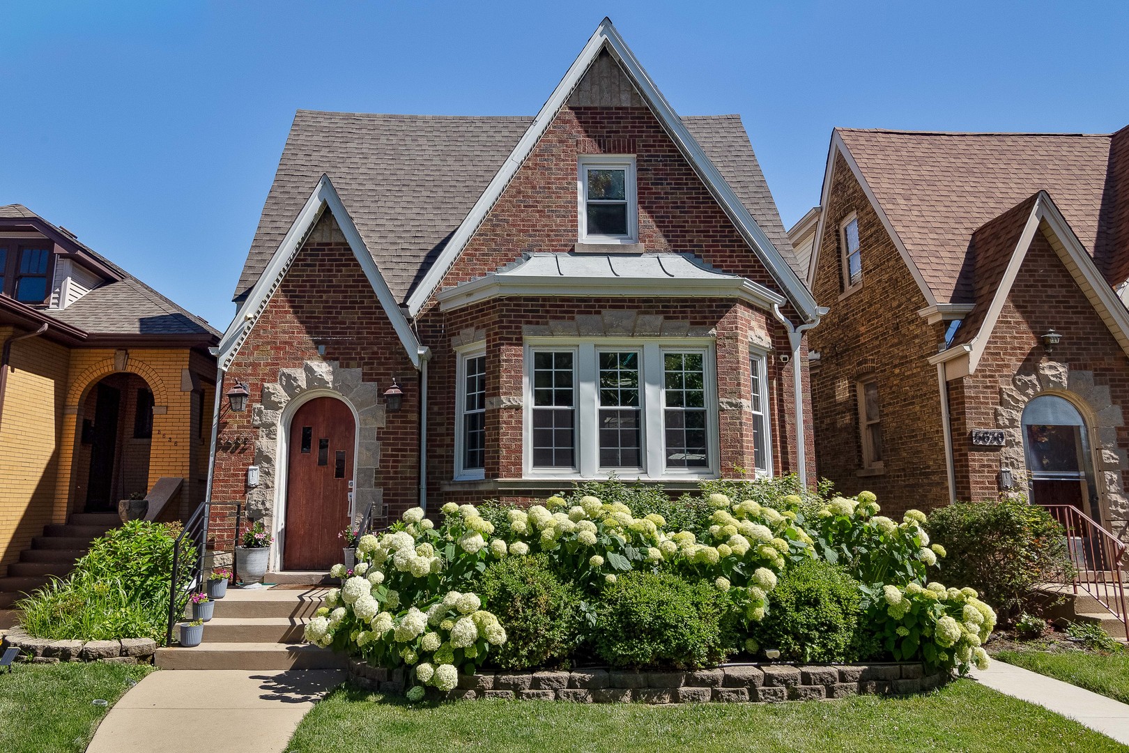 5632 Pensacola Avenue
