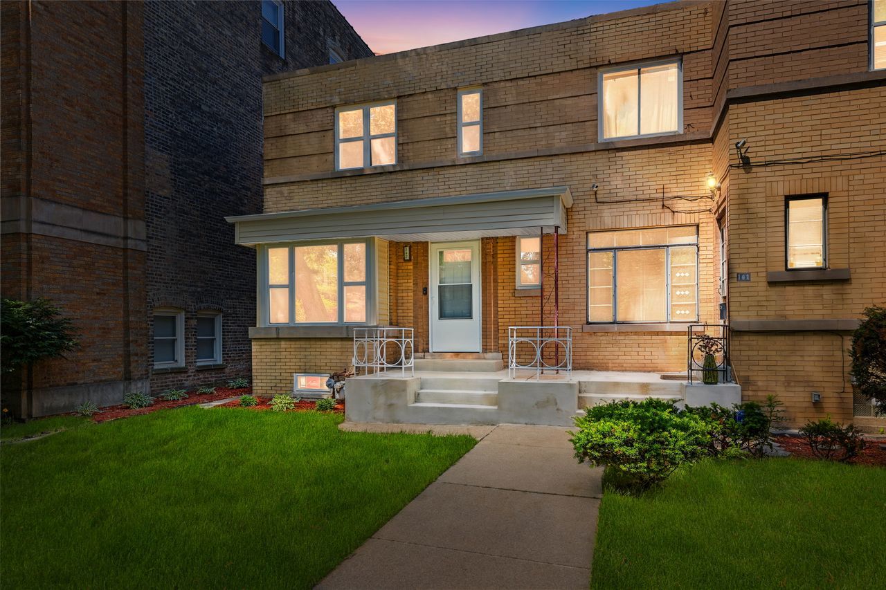 142 Callan Avenue