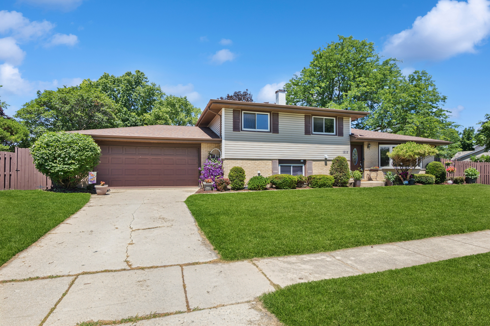 1212 Rose Court