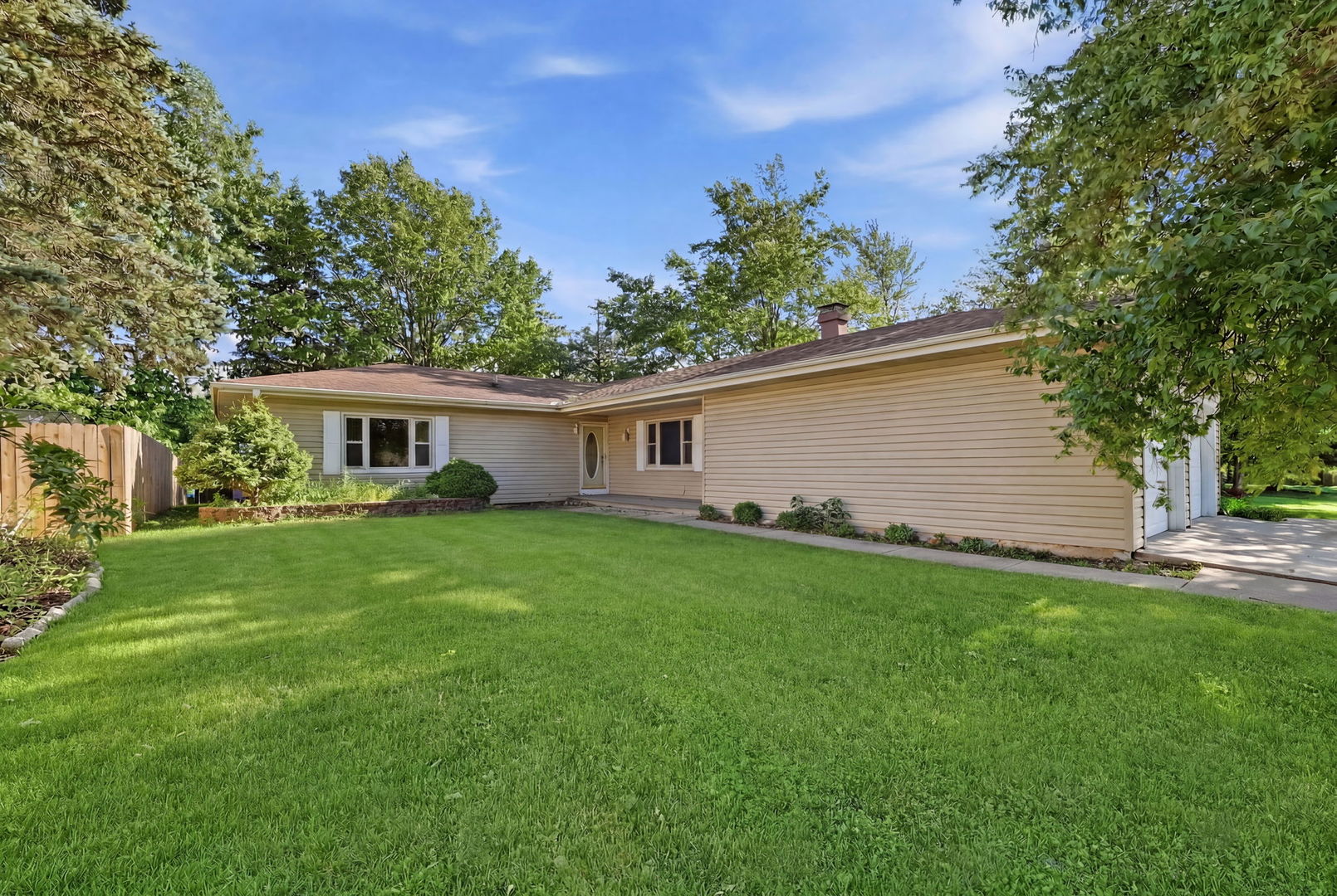 1644 Bayberry Lane