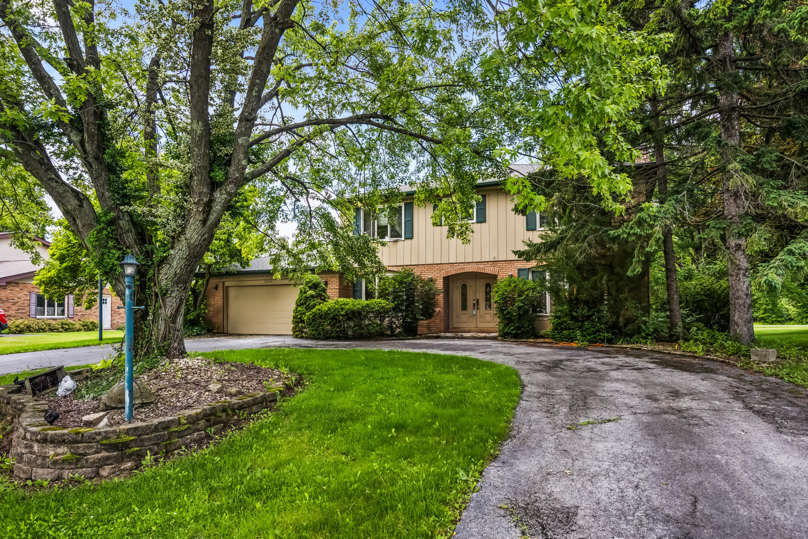 24656 Willow Brook Trail
