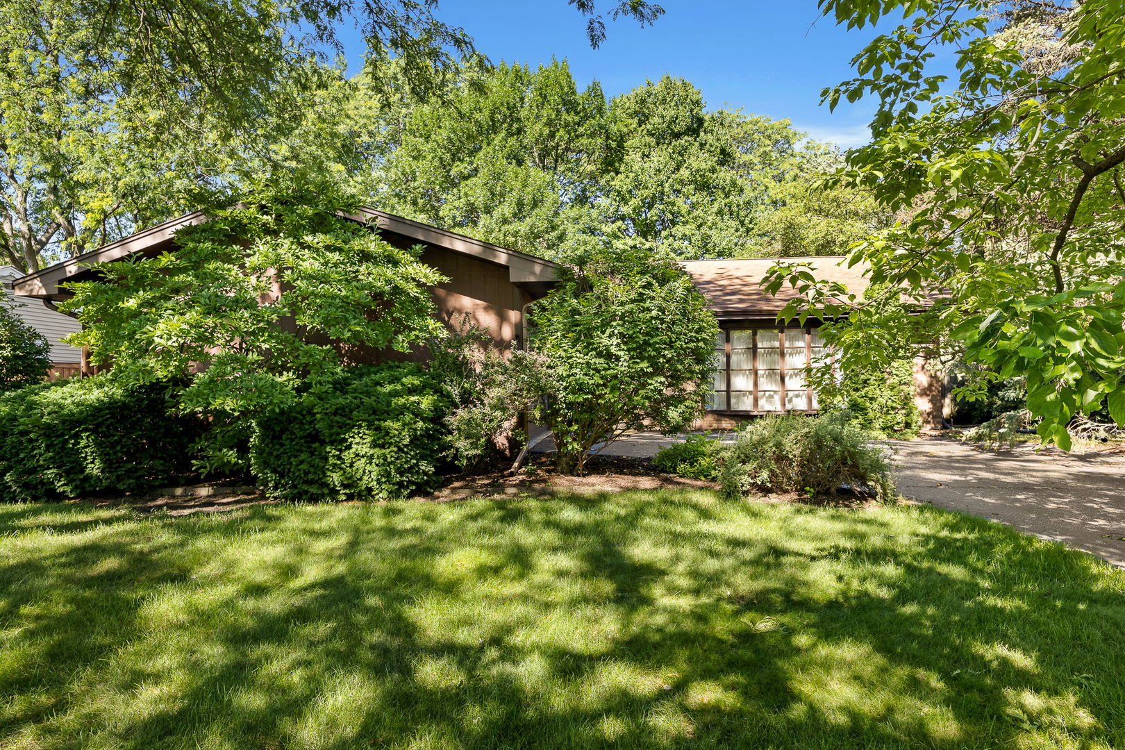 1419 Brush Hill Circle
