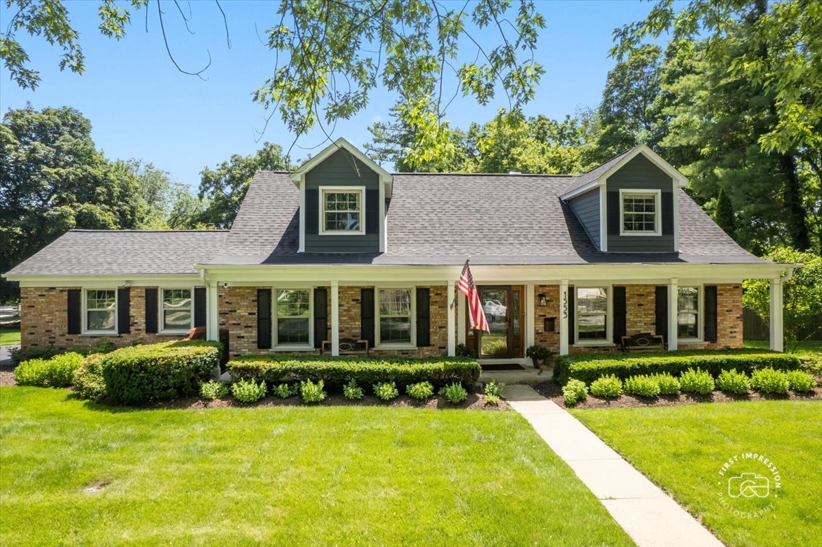 1553 Allen Lane