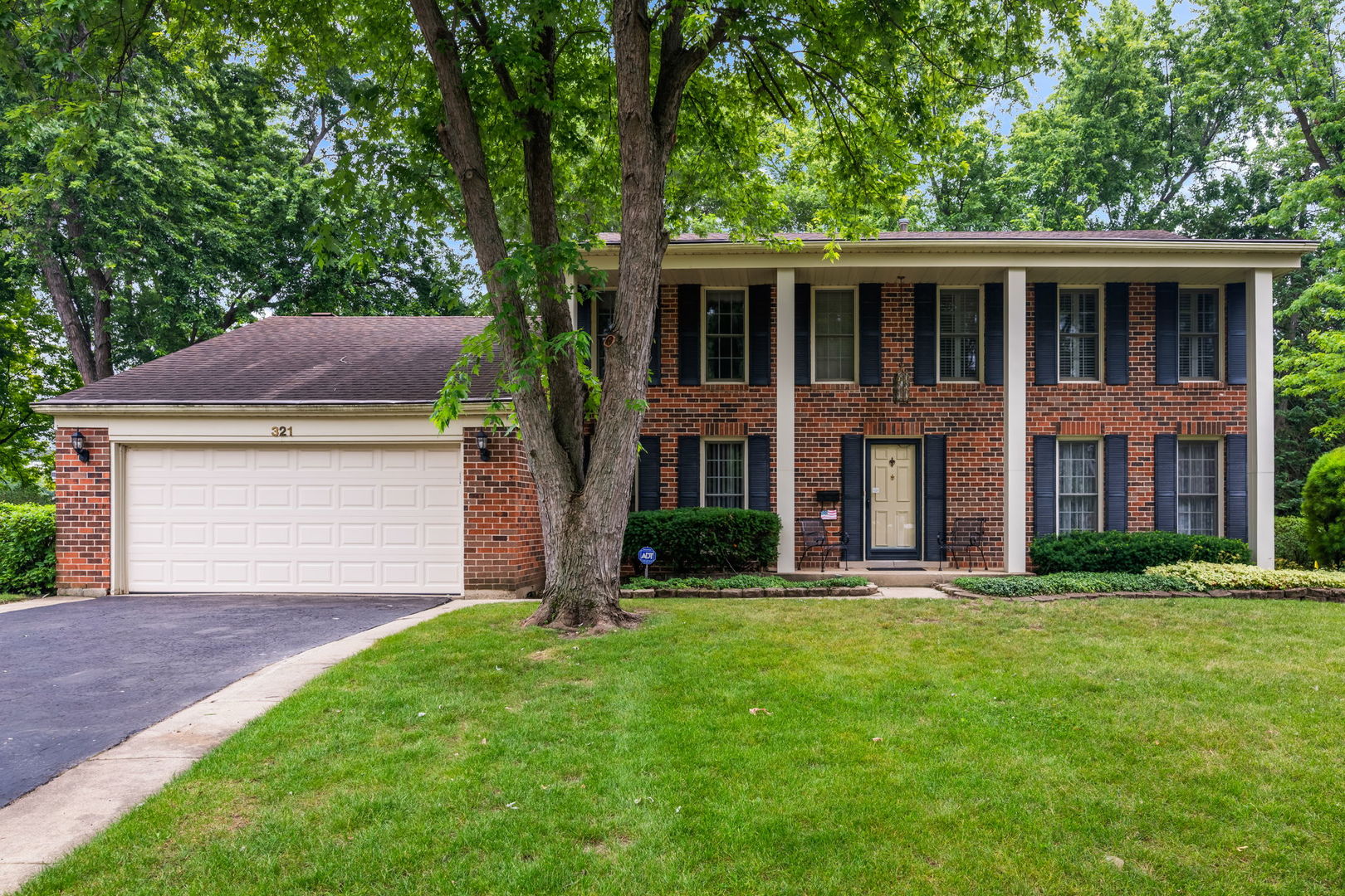 321 Ambleside Drive