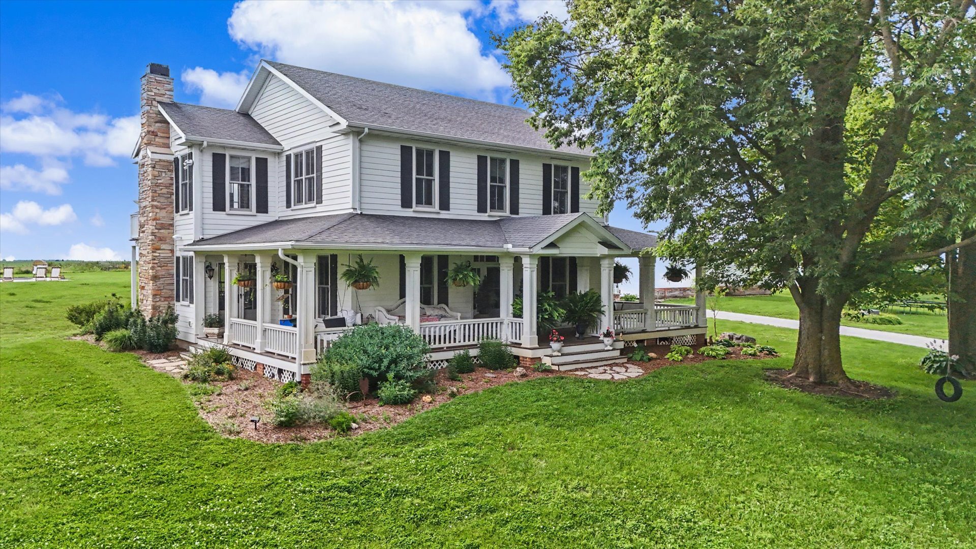 1090 Bucks Pond Road