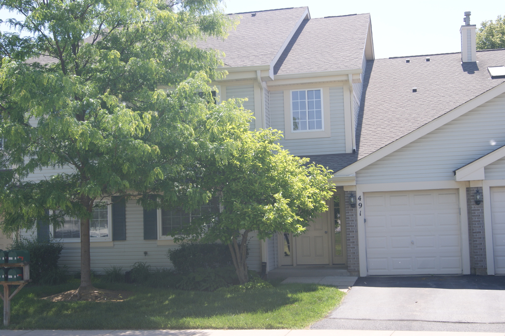 491 Fawn Lane