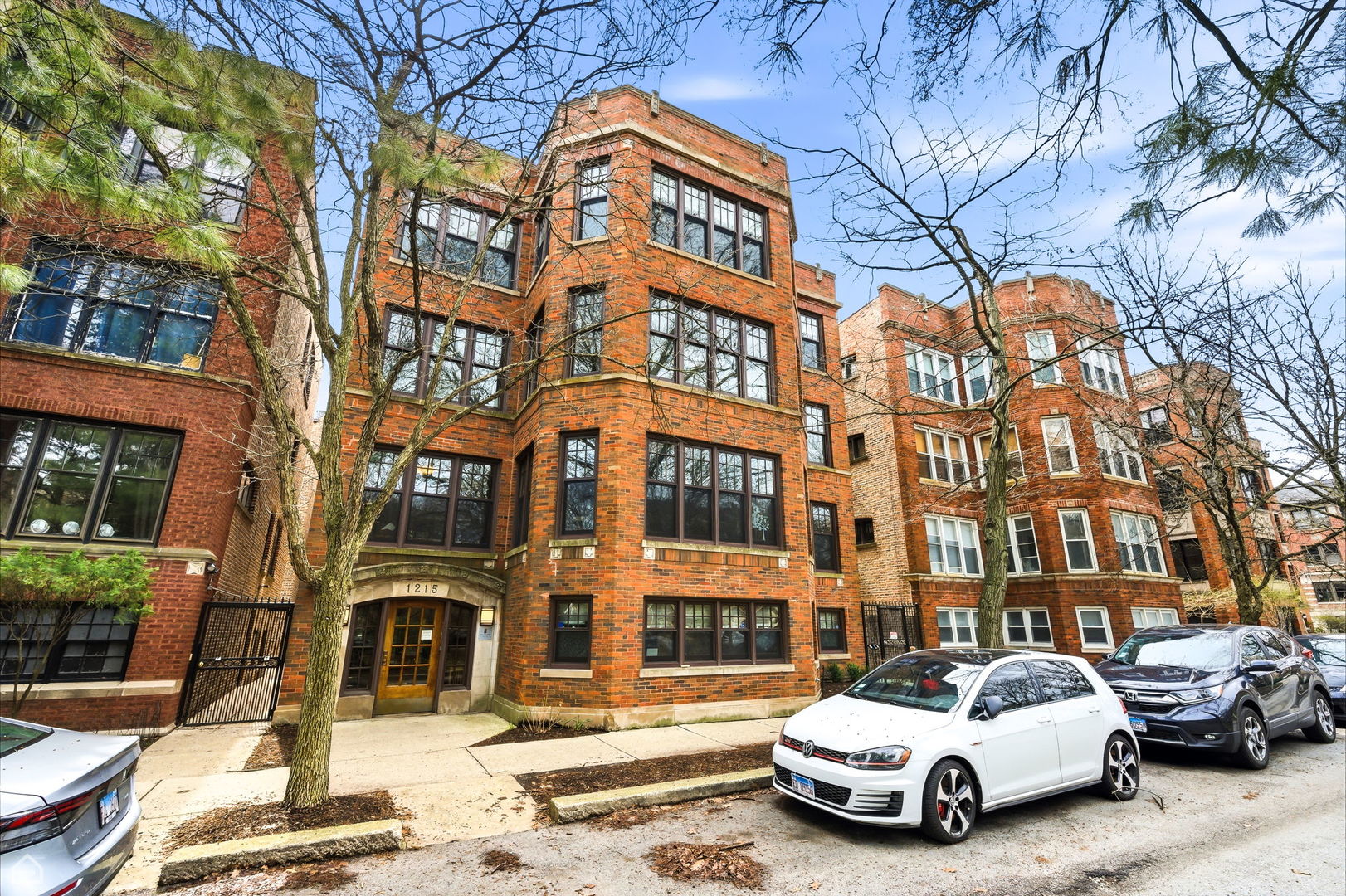 1215 Madison Park Avenue