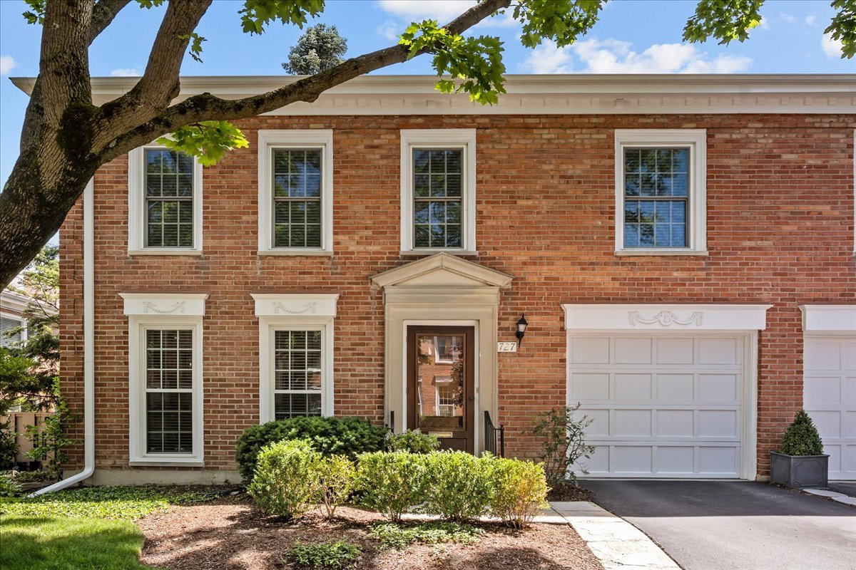 727 Raleigh Court