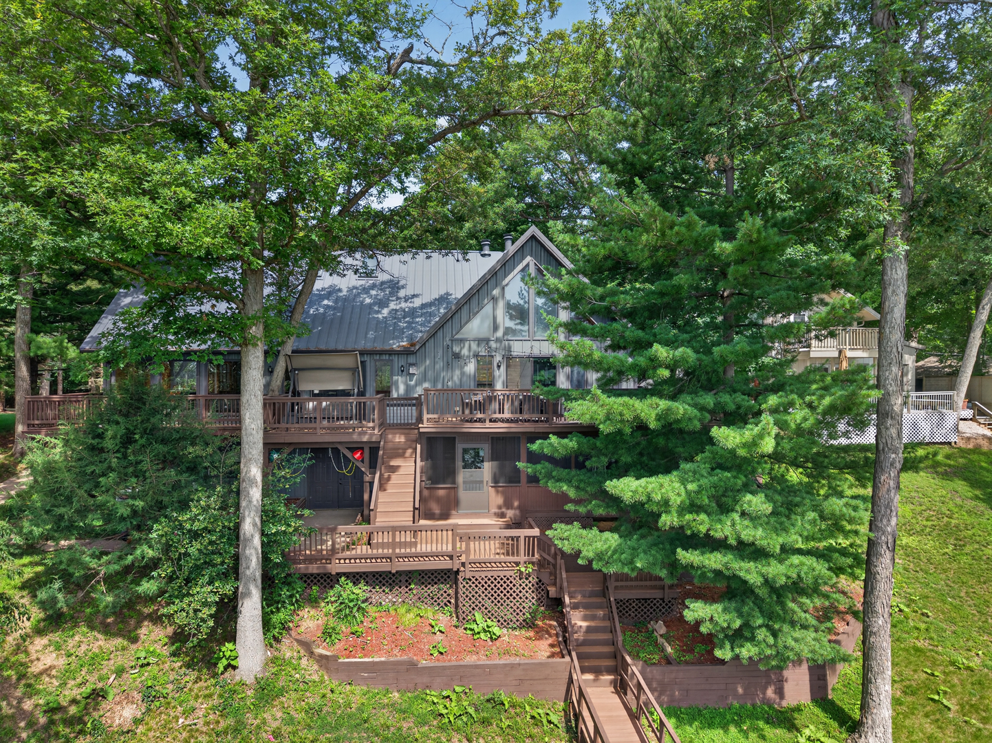 663 Rollingwood Place