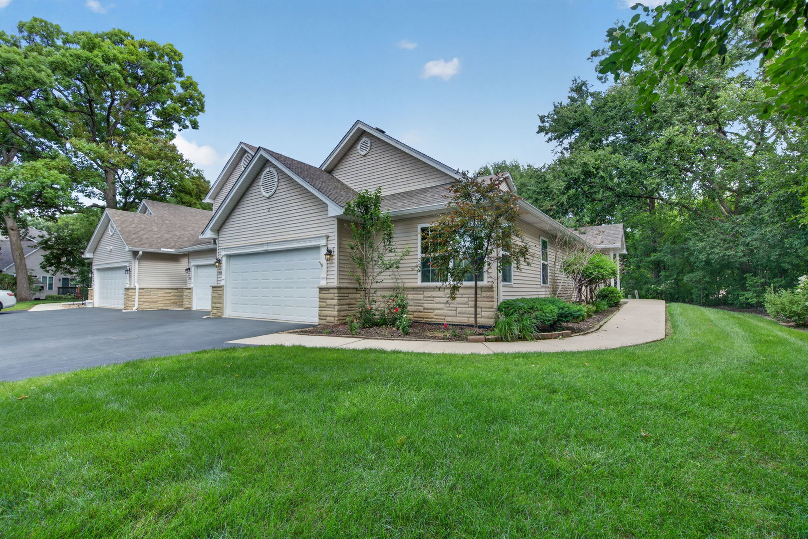 938 Treeline Court