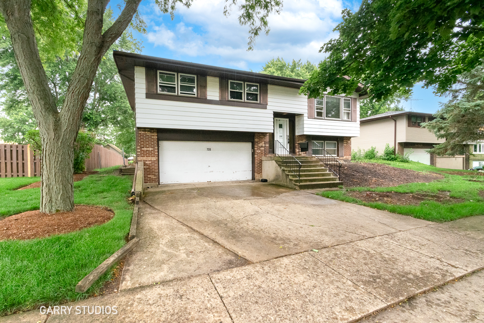 735 Cedar Lane