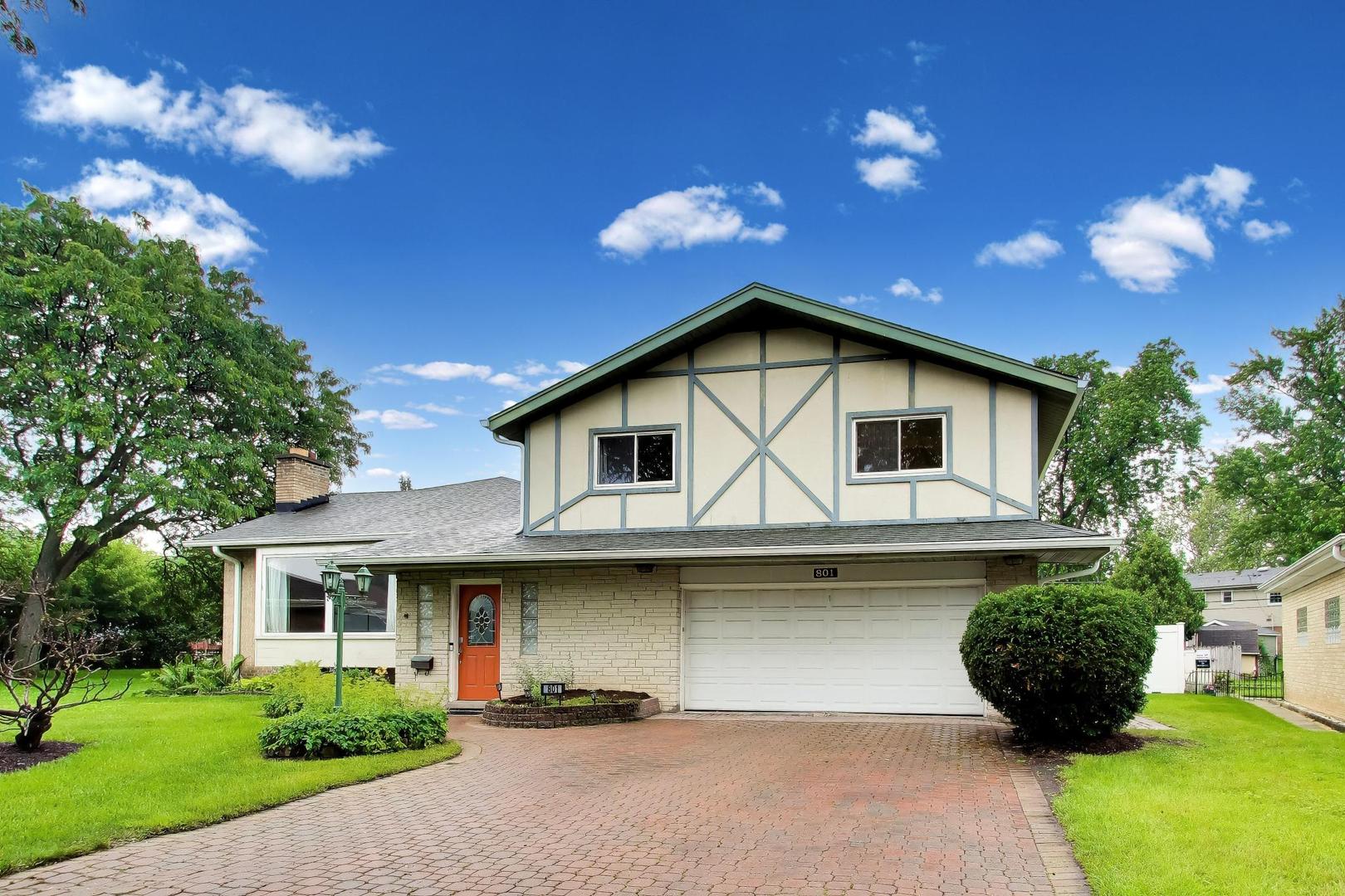 801 Golfview Drive