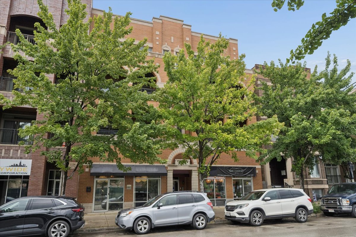 1130 Diversey Parkway