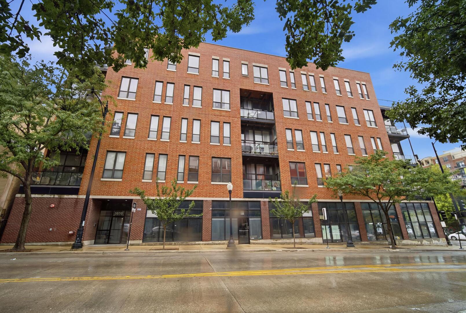 1610 Halsted Street