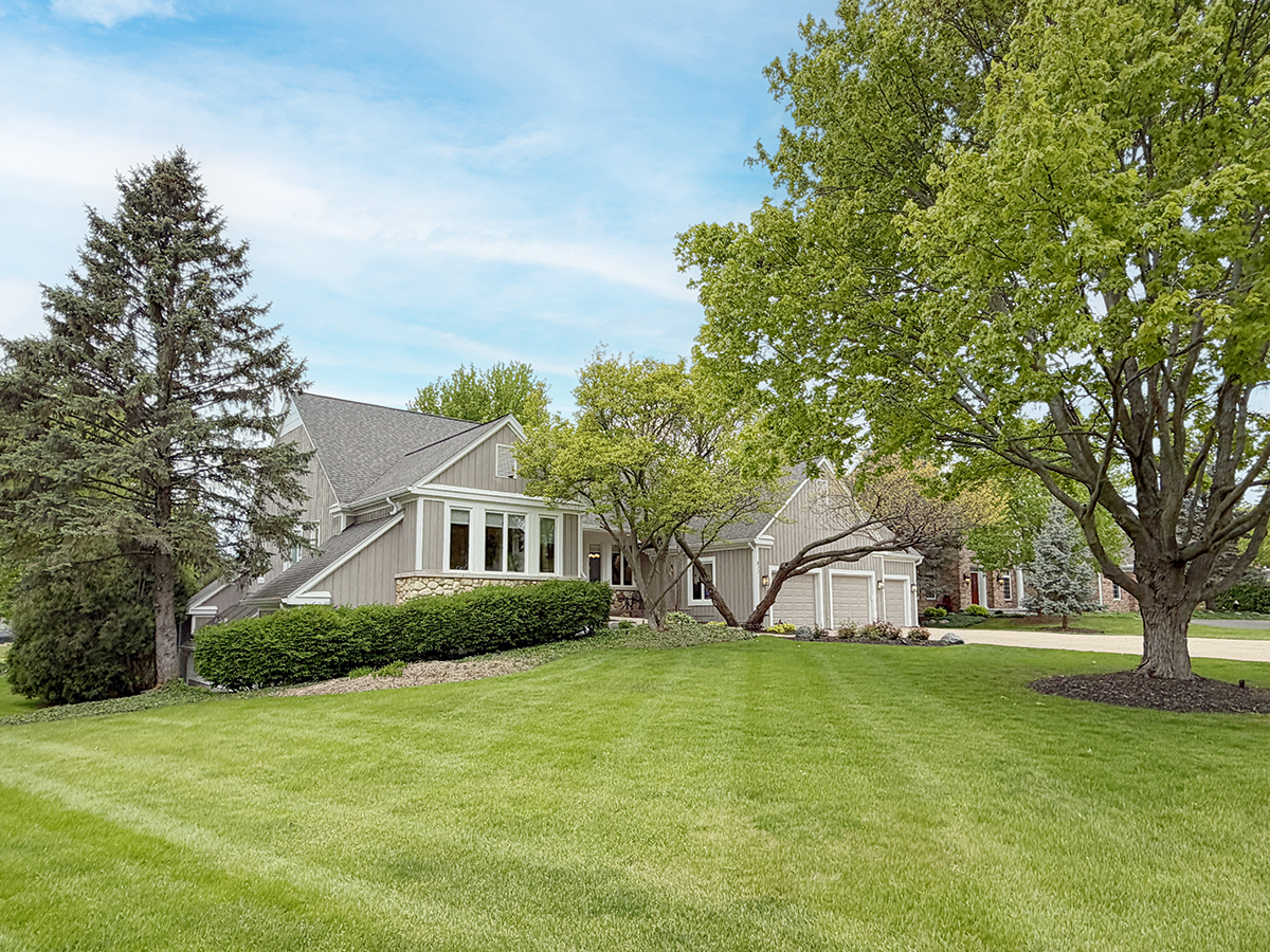 211 Ridge Lane